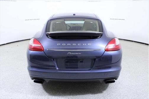 2013 Porsche Panamera 4