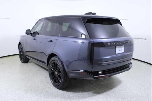 2025 Land Rover Range Rover P400 SE