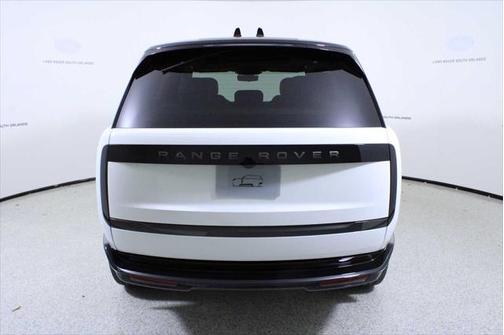 2025 Land Rover Range Rover P530 SE