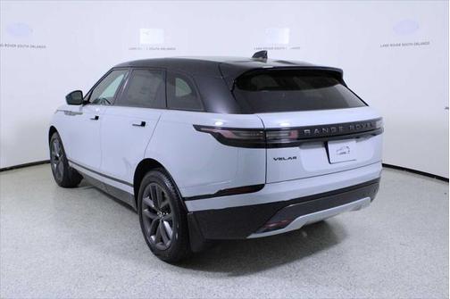 2026 Land Rover Range Rover Velar Dynamic SE