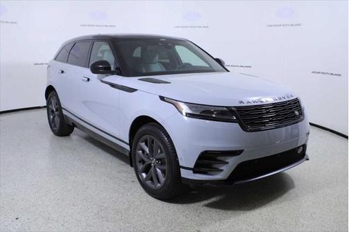 2026 Land Rover Range Rover Velar Dynamic SE
