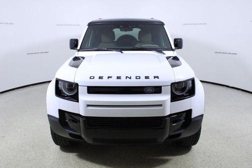 Fuji White 2026 Land Rover Defender P300 S