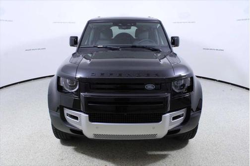 2025 Land Rover Defender 130 P300 S
