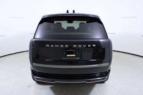 2024 Land Rover Range Rover P400 SE