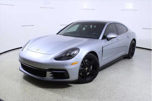 2020 Porsche Panamera RWD