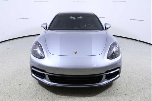 2020 Porsche Panamera RWD