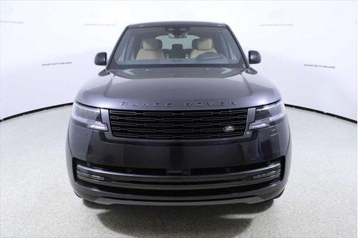 2025 Land Rover Range Rover P530 SE 7 Seat