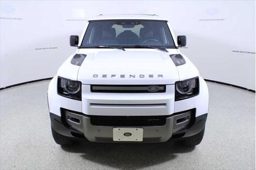 2022 Land Rover Defender 110 X-Dynamic SE