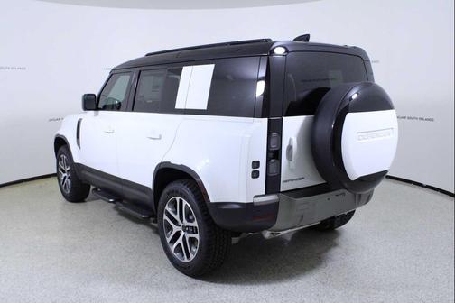 2026 Land Rover Defender S