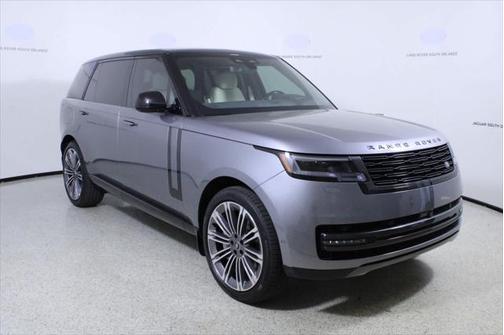 2025 Land Rover Range Rover P530 SE 7 Seat