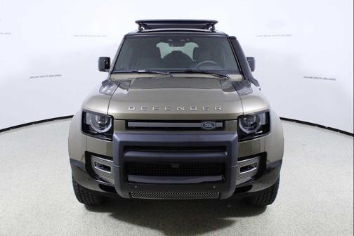 2025 Land Rover Defender 110 P400 X-Dynamic SE