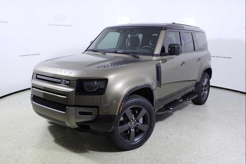 2025 Land Rover Defender 110 P400 X-Dynamic SE