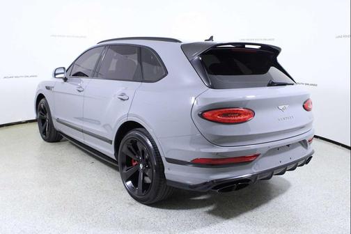 2022 Bentley Bentayga V8