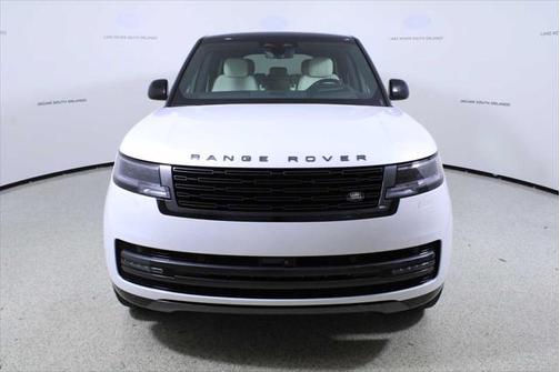 2025 Land Rover Range Rover P400 SE