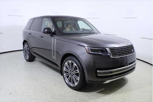 2025 Land Rover Range Rover P400 SE