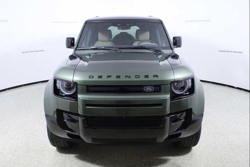 2026 Land Rover Defender X-Dynamic SE