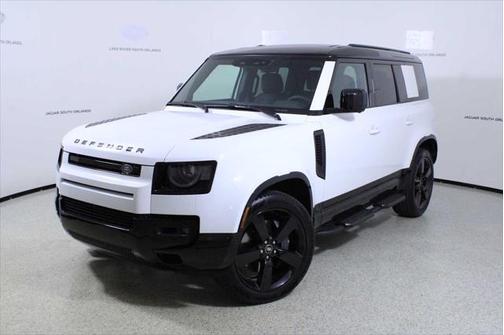2025 Land Rover Defender 110 P400 X-Dynamic SE