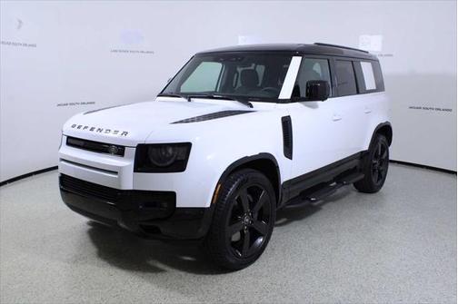 2025 Land Rover Defender 110 P400 X-Dynamic SE