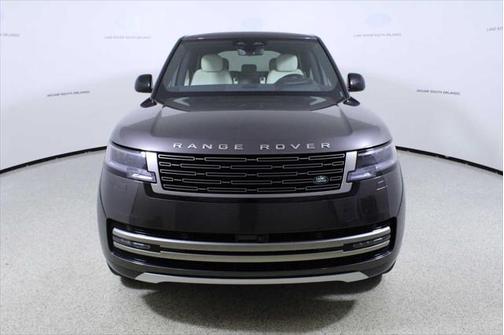 2025 Land Rover Range Rover P530 SE
