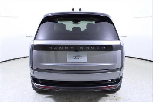 2025 Land Rover Range Rover P530 SE