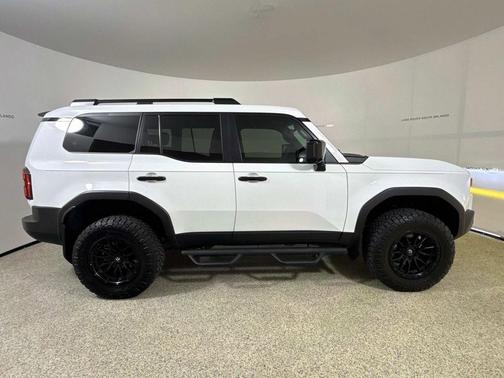 Ice Cap 2025 Toyota Land Cruiser Base