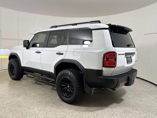 Ice Cap 2025 Toyota Land Cruiser Base
