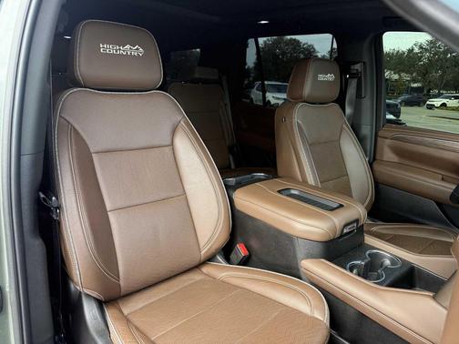 2023 Chevrolet Tahoe 4WD High Country