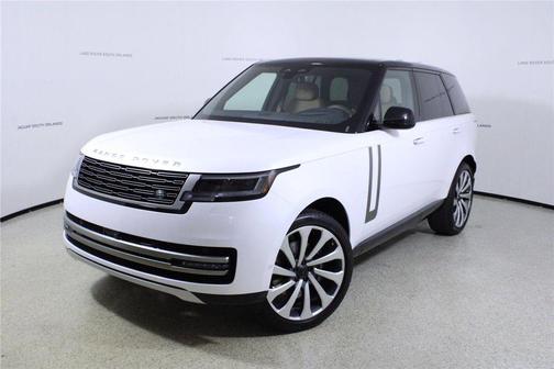 White Pearl 2026 Land Rover Range Rover P400 SE