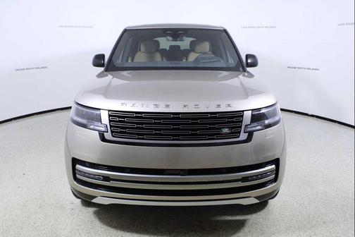 2026 Land Rover Range Rover P400 SE 7 Seat