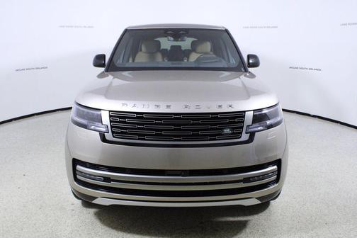 2026 Land Rover Range Rover P400 SE 7 Seat