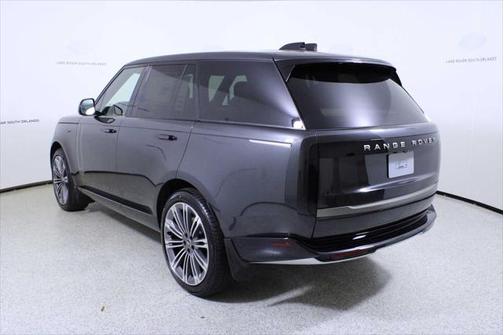 2025 Land Rover Range Rover P530 SE