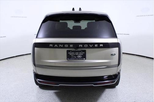 2023 Land Rover Range Rover P400 SE