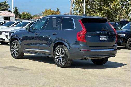 2025 Volvo XC90 B6 Plus 7-Seater