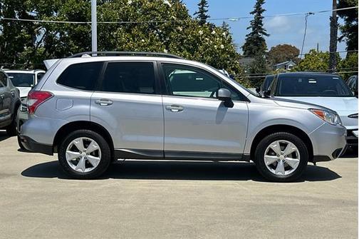 2016 Subaru Forester 2.5i Limited