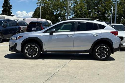 Ice Silver Metallic 2023 Subaru Crosstrek Premium
