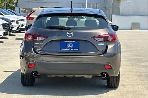 2015 Mazda Mazda3 i Sport