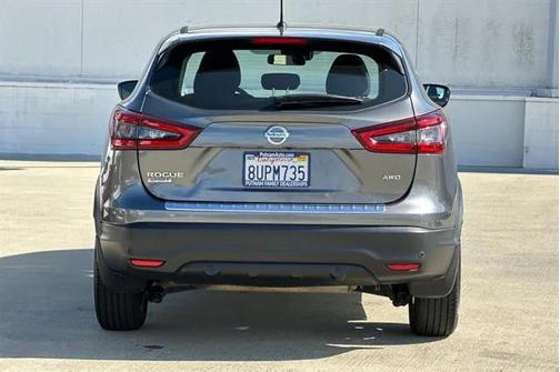2020 Nissan Rogue Sport SV