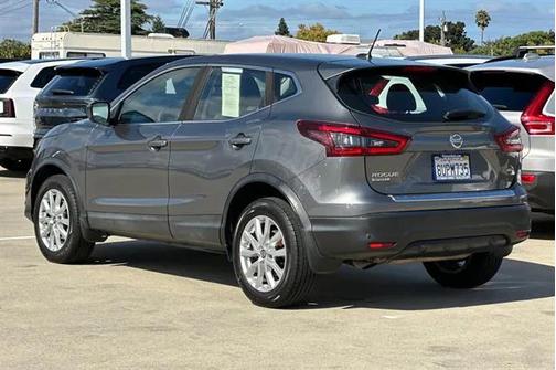 2020 Nissan Rogue Sport SV