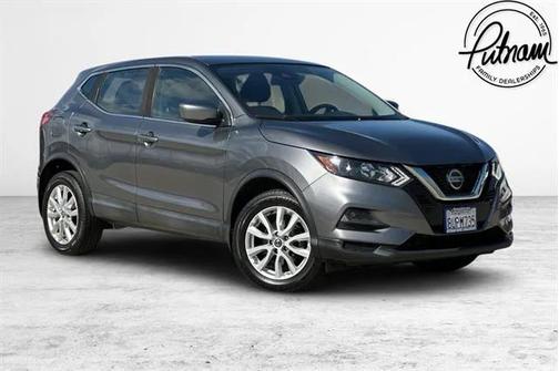 2020 Nissan Rogue Sport SV