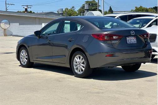 2018 Mazda Mazda3 Sport
