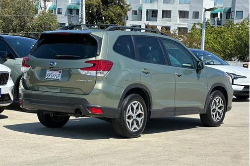 2020 Subaru Forester Premium