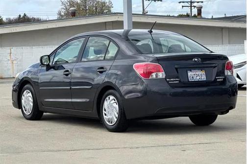 2013 Subaru Impreza 2.0i