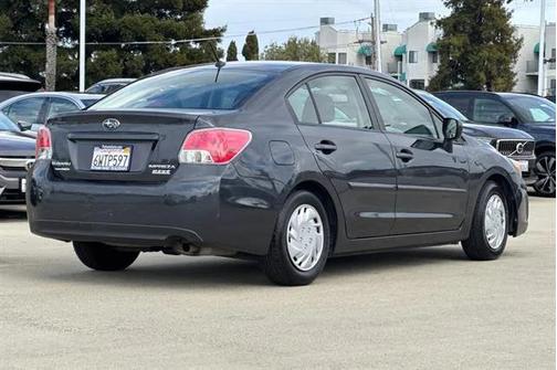 2013 Subaru Impreza 2.0i