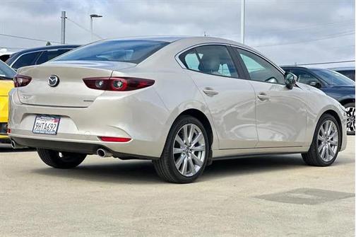 2023 Mazda Mazda3 FWD w/Preferred Package