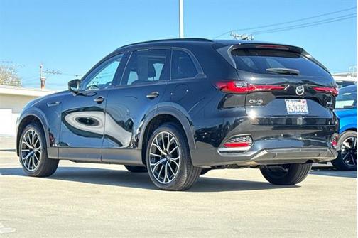 2025 Mazda CX-70 PHEV Premium Package