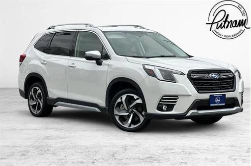 2023 Subaru Forester Touring