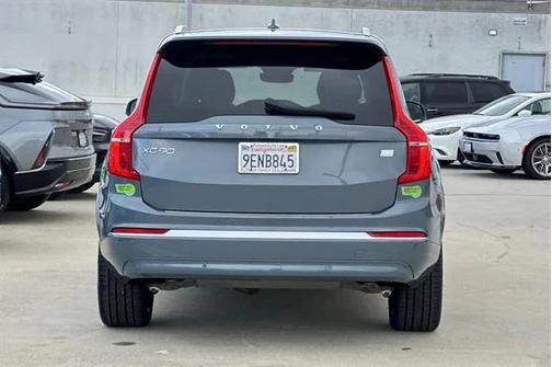 2023 Volvo XC90 Recharge Plug-In Hybrid T8 Ultimate 6-Seater