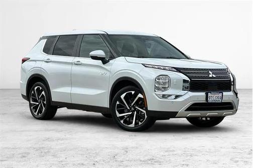 2023 Mitsubishi Outlander PHEV SE S-AWC