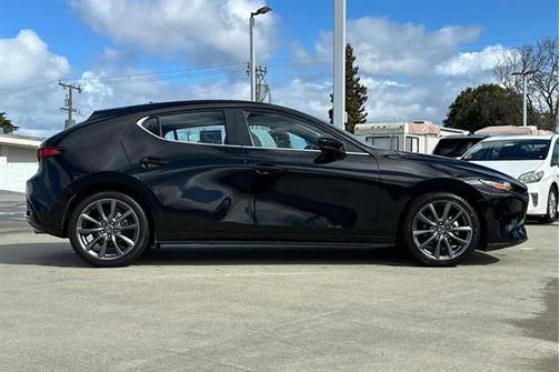 2019 Mazda Mazda3 FWD w/Preferred Package