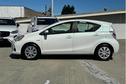 2013 Toyota Prius c One